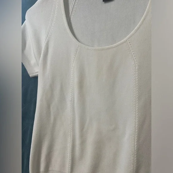 Women's Limited Cream Short Sleeve Blouse Size Large - Picture 2 of 4